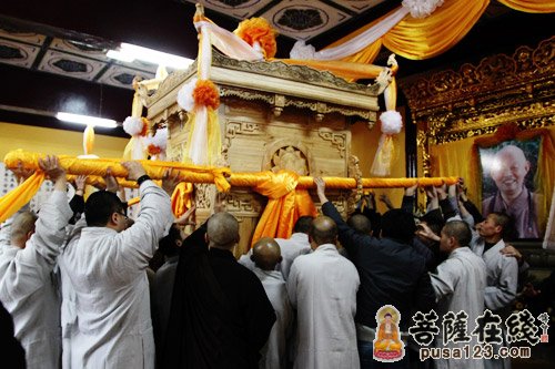 净慧长老追思荼毗法会在湖北黄梅四祖寺举行