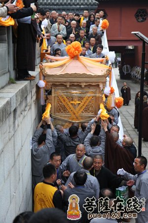 净慧长老追思荼毗法会在湖北黄梅四祖寺举行